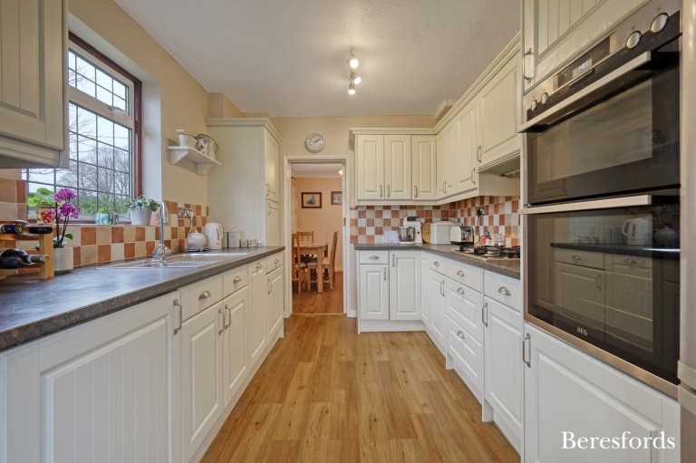 Images for Oakwood Avenue, Hutton, Brentwood, Essex, CM13
