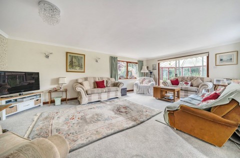 Click the photo for more details of New Road, Ingatestone, Essex, CM4