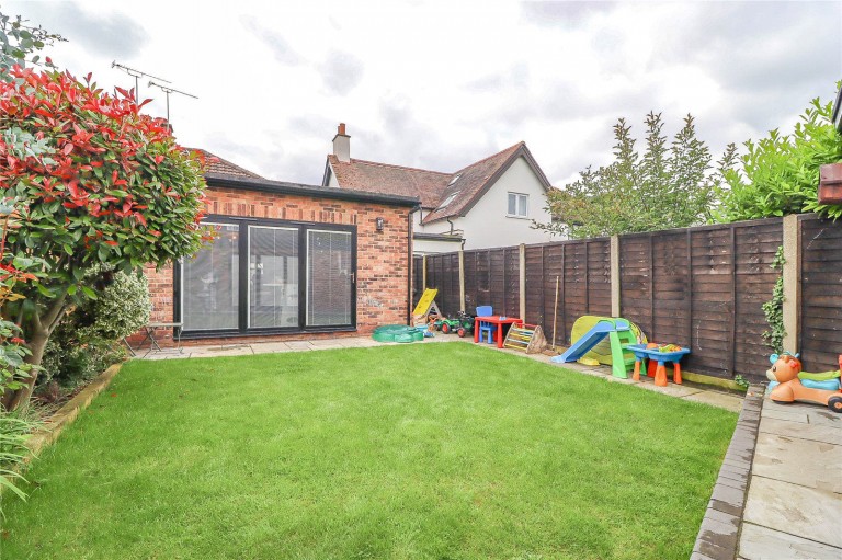 Images for Kings Gardens, Upminster, RM14