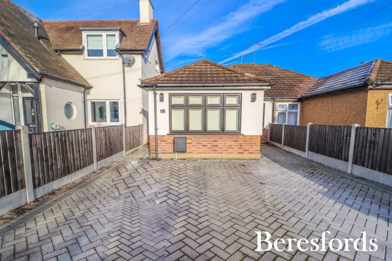 Images for Kings Gardens, Upminster, RM14