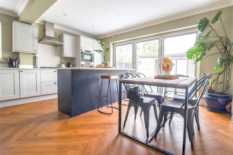 Images for Kings Gardens, Upminster, RM14