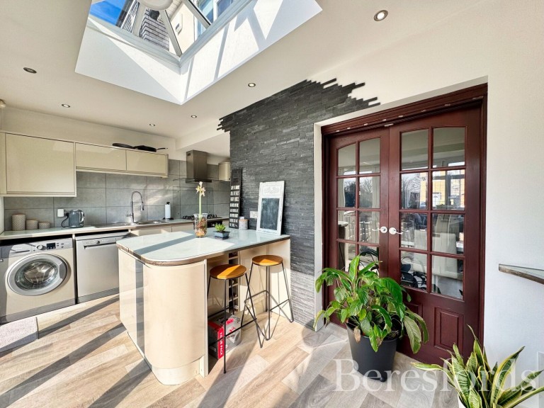 Images for Osborne Road, Hornchurch, RM11