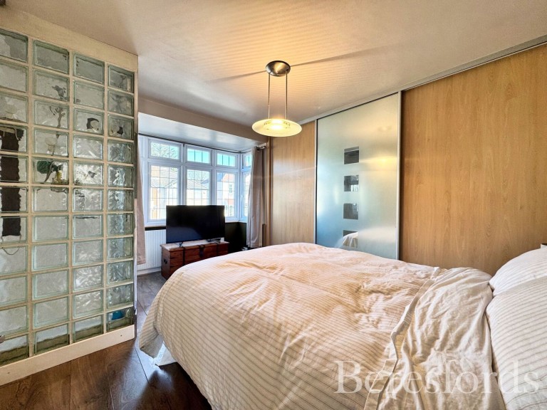 Images for Osborne Road, Hornchurch, RM11