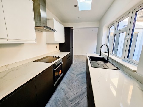 Click the photo for more details of Richmond Road, Romford, RM1