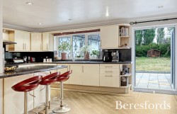 Images for Oaklands Avenue, Romford, RM1