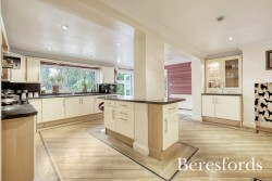 Images for Oaklands Avenue, Romford, RM1