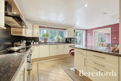 Images for Oaklands Avenue, Romford, RM1
