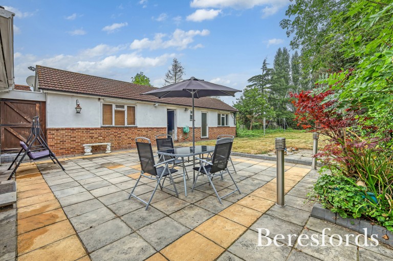 Images for Oaklands Avenue, Romford, RM1
