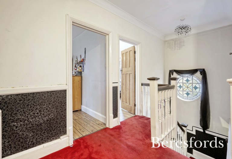 Images for Oaklands Avenue, Romford, RM1