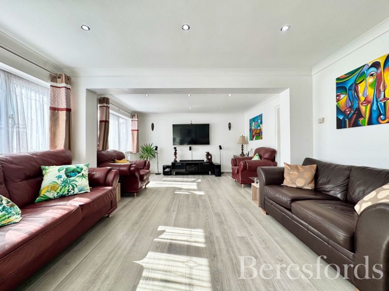 Images for West Malling Way, Hornchurch, RM12