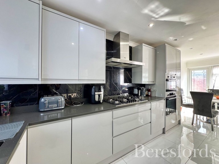 Images for West Malling Way, Hornchurch, RM12