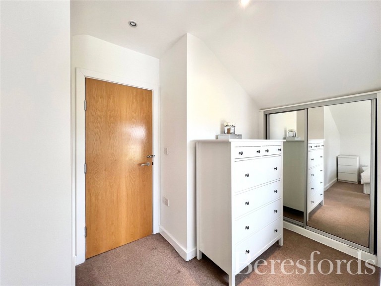 Images for Park Lane, Hornchurch, RM11