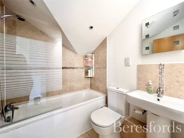 Images for Park Lane, Hornchurch, RM11