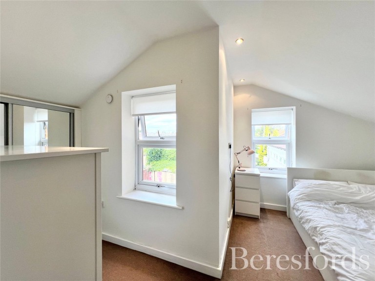 Images for Park Lane, Hornchurch, RM11