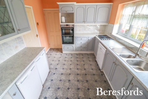 Click the photo for more details of Tadlows Close, Upminster, RM14