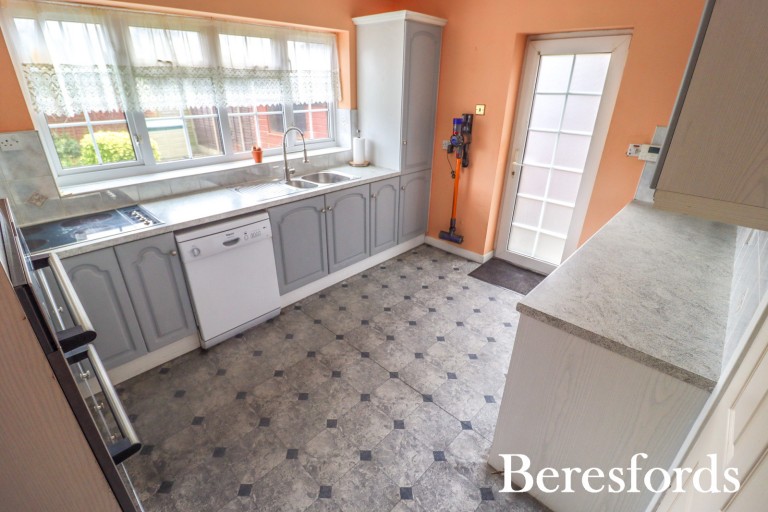 Images for Tadlows Close, Upminster, RM14