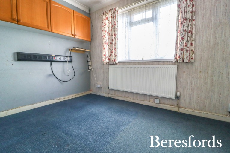 Images for Tadlows Close, Upminster, RM14