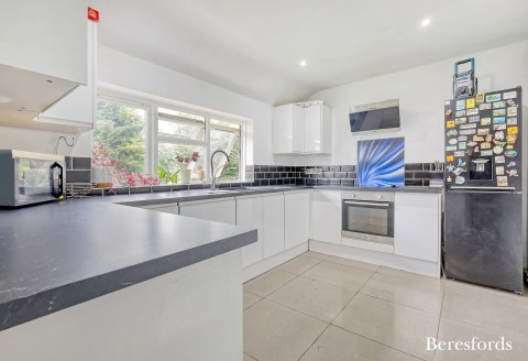 Click the photo for more details of Langham Crescent, Billericay, Essex, CM12