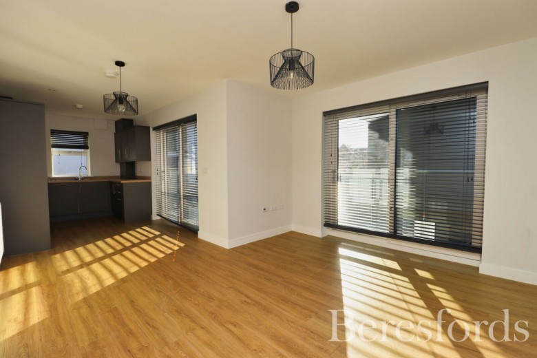 Click the photo for more details of Baddow Road, Chelmsford, Essex, CM2