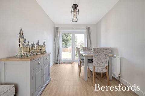 Click the photo for more details of Ardleigh Gardens, Hutton, Brentwood, Essex, CM13