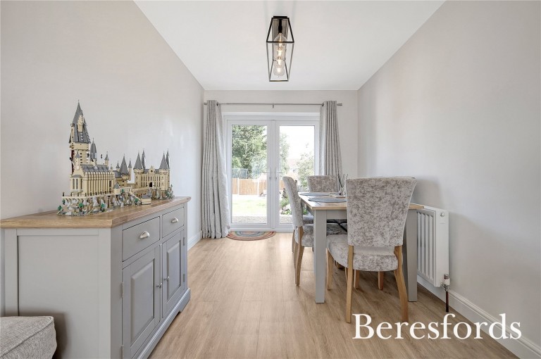 Images for Ardleigh Gardens, Hutton, Brentwood, Essex, CM13