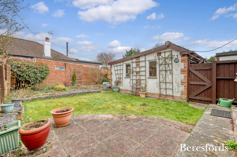 Images for Fairholme Gardens, Upminster, RM14