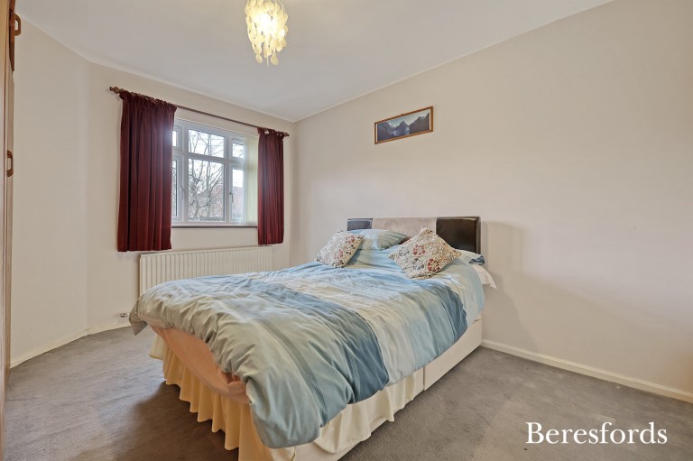 Images for Fairholme Gardens, Upminster, RM14