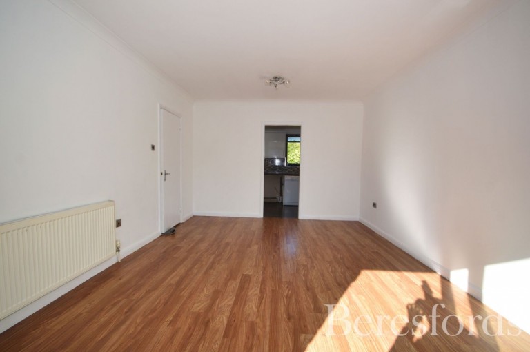Images for Compton Avenue, Gidea Park, Romford, RM2