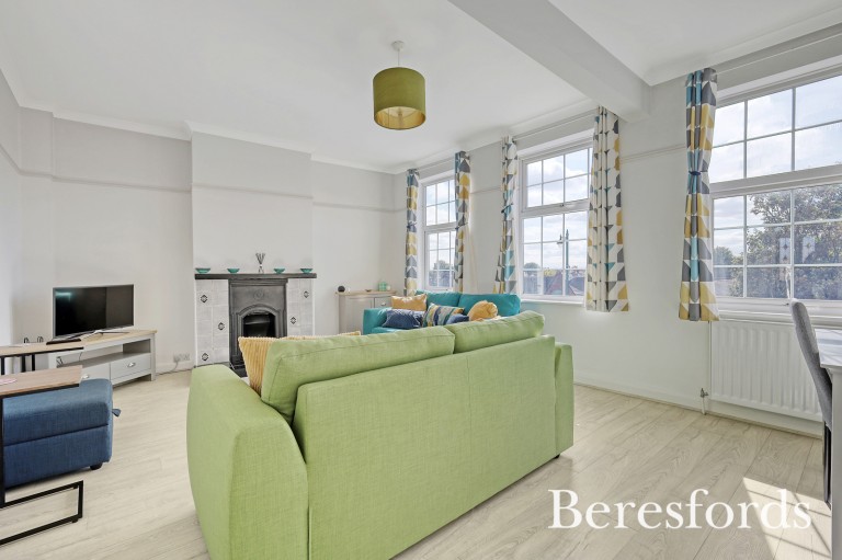 Images for Station Road, Upminster, RM14