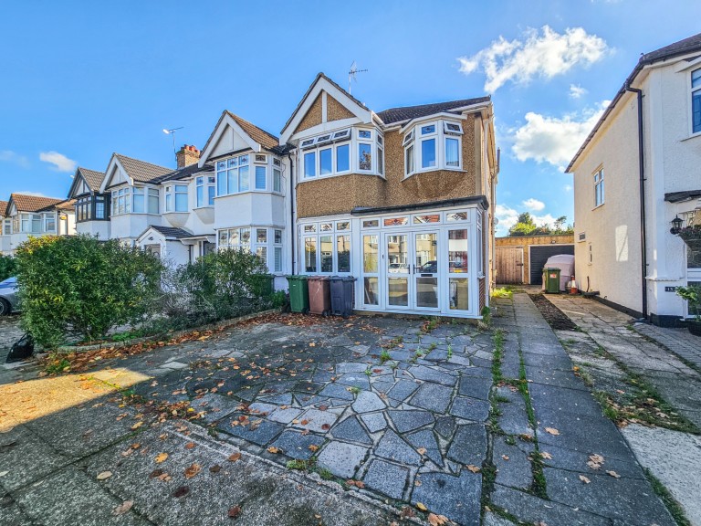 Images for Woodfield Drive, Gidea Park, RM2