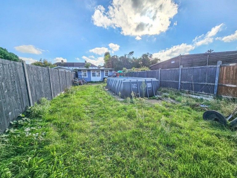 Images for Woodfield Drive, Gidea Park, RM2