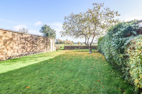 Click the photo for more details of Dorewards Avenue, Braintree, Essex, CM7