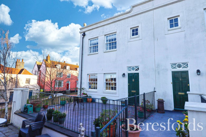 Click the photo for more details of Hill House Park, Maldon, Essex, CM9