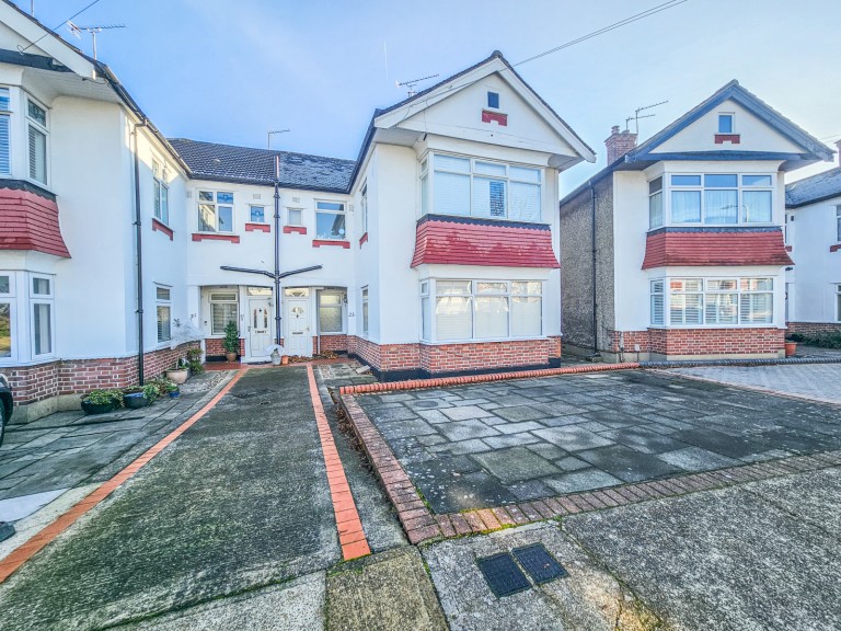 Images for Tudor Drive, Gidea Park, RM2