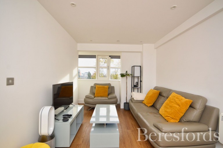 Images for Loam House, 77 London Road, Romford, RM7