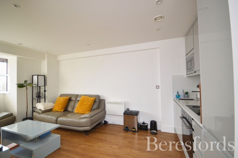 Images for Loam House, 77 London Road, Romford, RM7