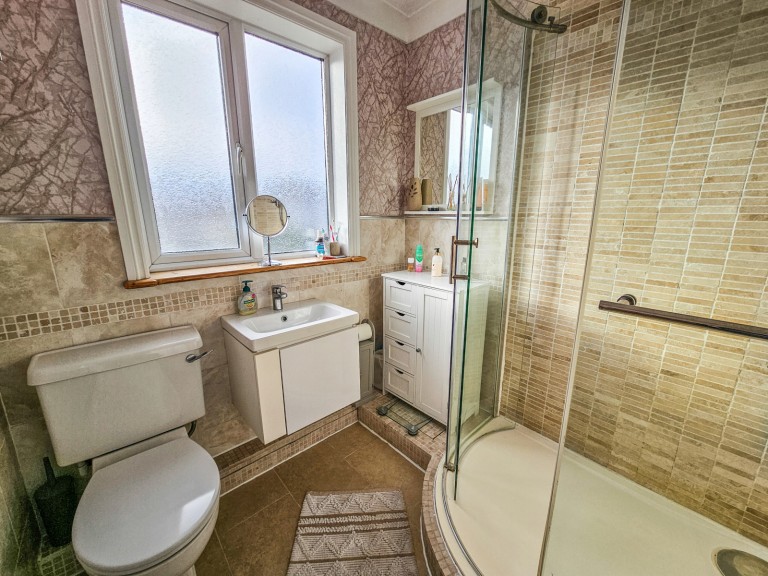 Images for Fourth Avenue, Romford, RM7