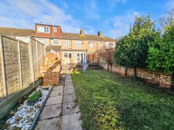 Images for Fourth Avenue, Romford, RM7