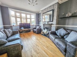 Images for Fourth Avenue, Romford, RM7