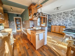 Images for Fourth Avenue, Romford, RM7