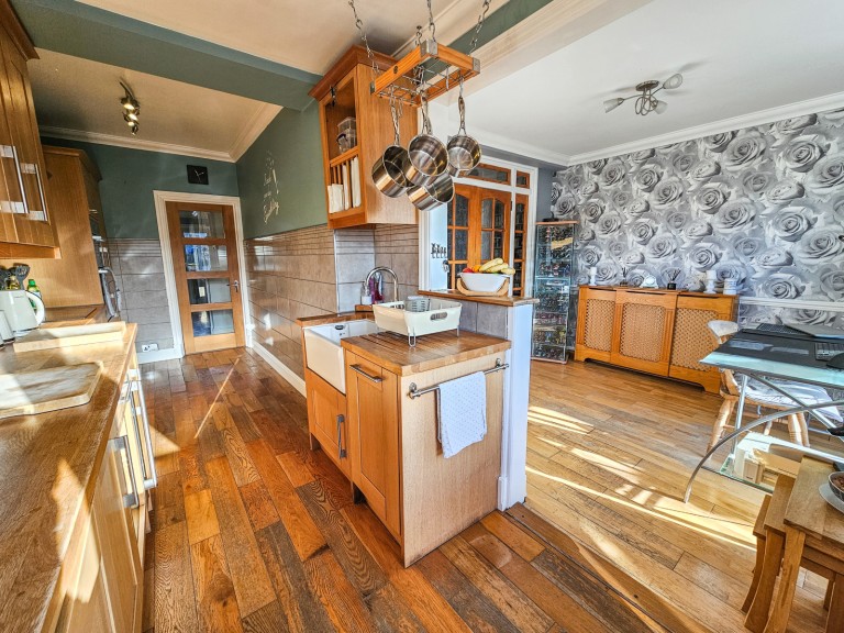 Images for Fourth Avenue, Romford, RM7