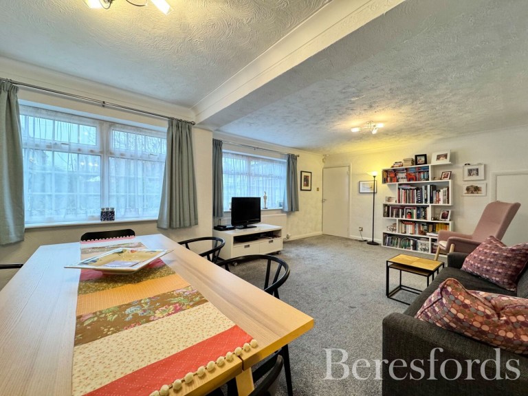 Images for Tiptree Close, Hornchurch, RM11