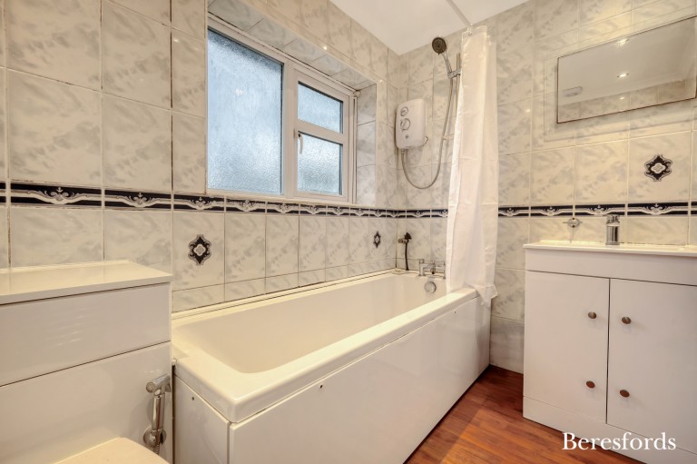 Images for Durham Avenue, Gidea Park, RM2