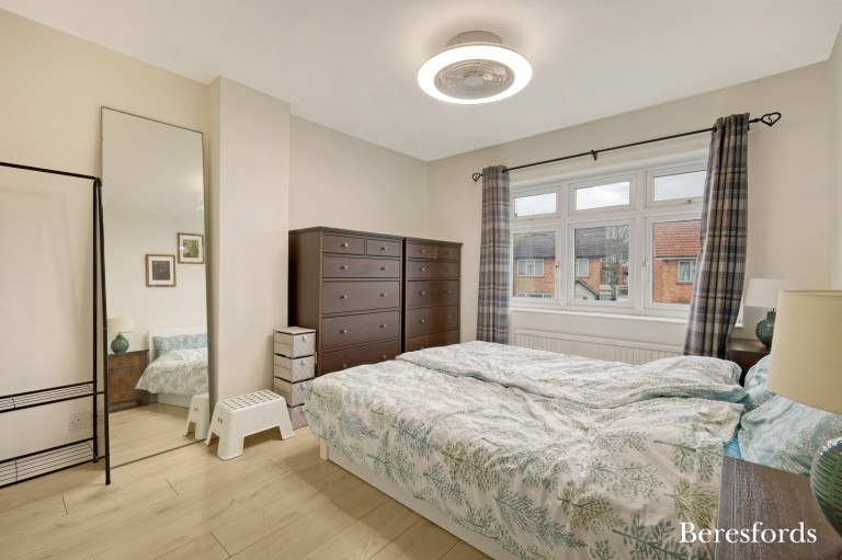 Images for Durham Avenue, Gidea Park, RM2