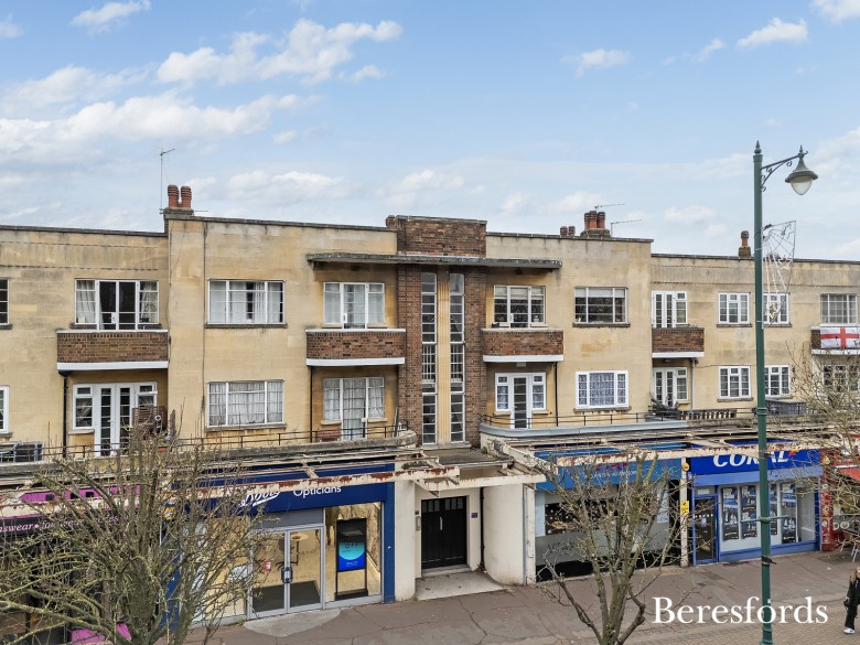 Click the photo for more details of Corbets Tey Road, Upminster, RM14