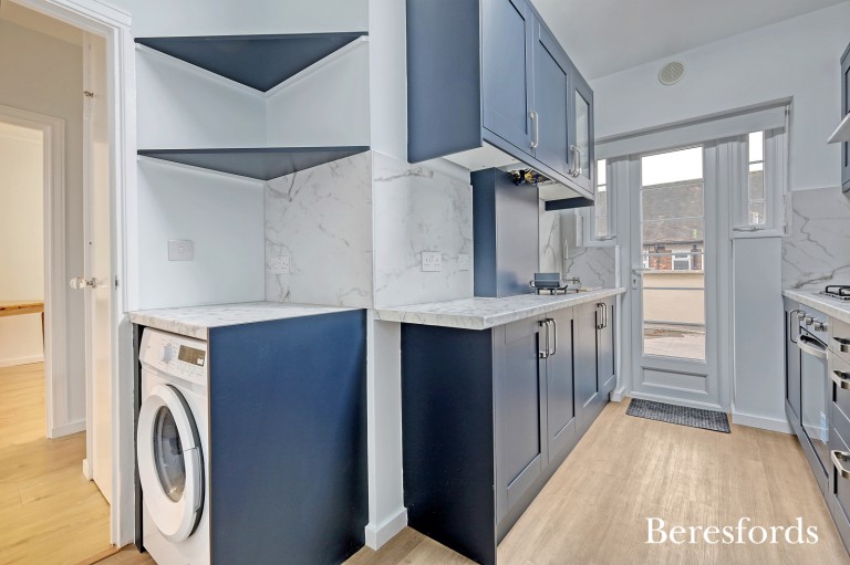Images for Corbets Tey Road, Upminster, RM14