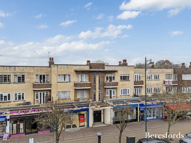 Images for Corbets Tey Road, Upminster, RM14