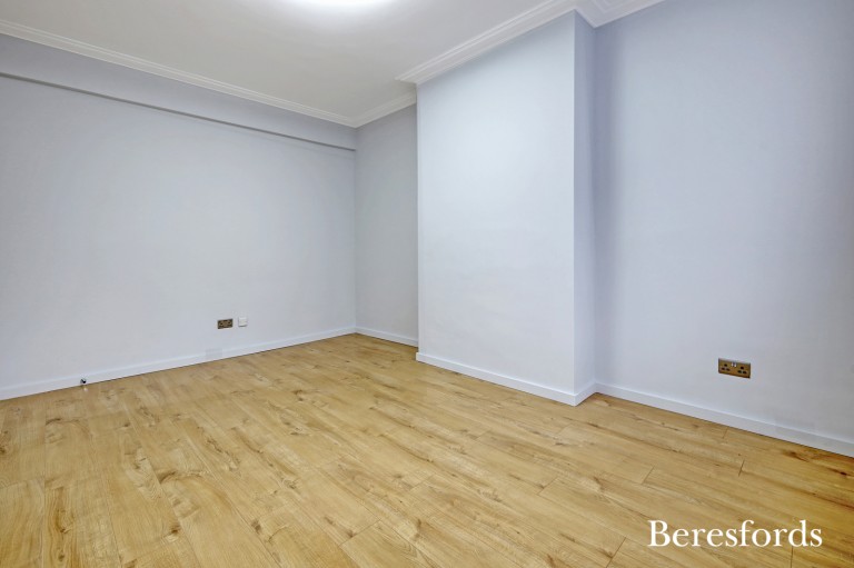 Images for Corbets Tey Road, Upminster, RM14