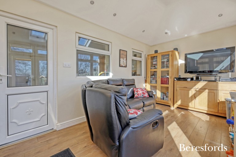 Images for Argyle Gardens, Upminster, RM14