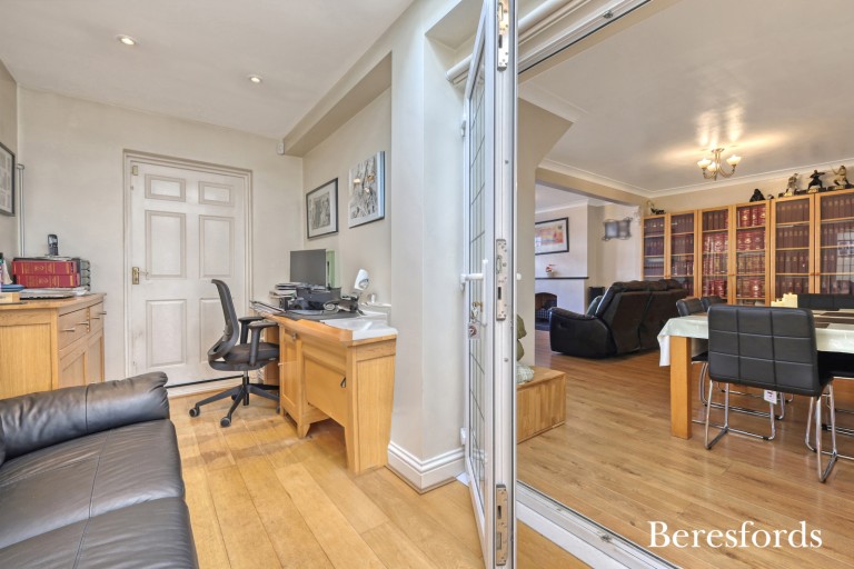Images for Argyle Gardens, Upminster, RM14